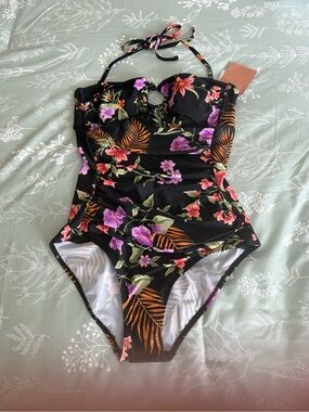 NWT Shade & Shore Black Floral Halter Swimsuit Tropical Accents Keyhole Back